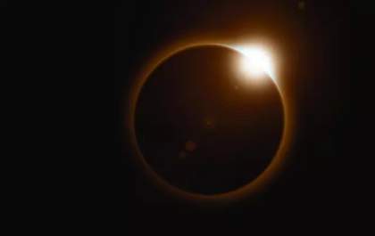 Eclipse Solar Total acontece nesta quarta-feira; veja imagens ao vivo