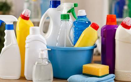 Anvisa determina proibição de produtos de limpeza