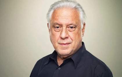 Antônio Fagundes e a Lei da Pontualidade: no teatro, atraso não tem vez!