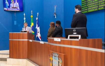 Vereadores aprovam projetos estratégicos durante sessão ordinária