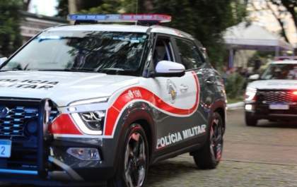 Homem que se apresentou como CAC é preso com pistola 9 mm e 41 munições