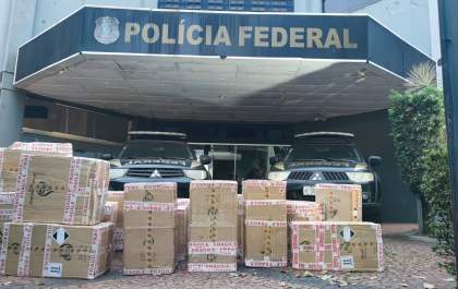 Polícia Militar apreende cerca de 1.500 frascos de perfumes e prende homem por descaminho