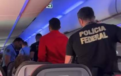 Passageiro que causar confusão em avião pode ficar um ano sem voar