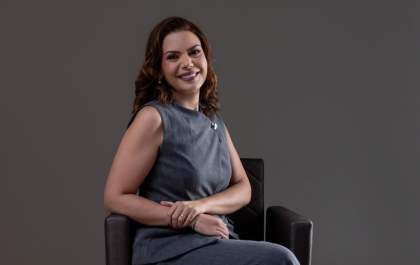 Larissa Barcelos: uma trajetória que inspira e transforma vidas pela educação