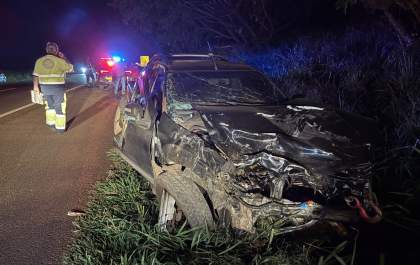 Dois homens morrem em colisão de picape com caminhonete