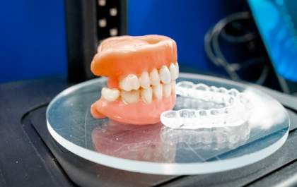 SUS capacita profissionais para próteses 3D