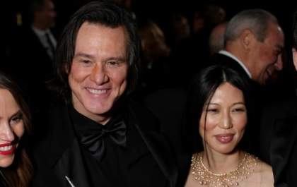Jim Carrey se casa em cerimônia privada em Los Angeles e surpreende fãs