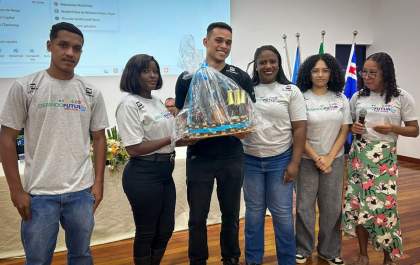 Centro Juvenil Jesus Adolescente: participantes do Eixo 2 do Gerando Futuro celebra conquistas em noite de certificação