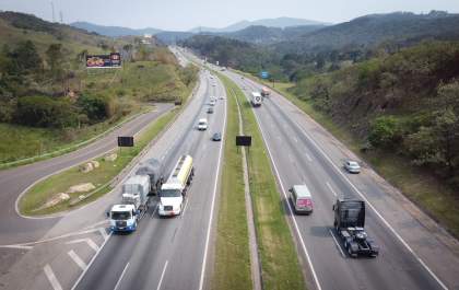 Governo de SP amplia uso de inteligência artificial em rodovias concedidas para reforçar segurança viária