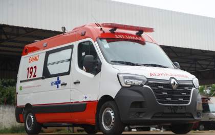 Araçatuba recebe nova ambulância do Samu