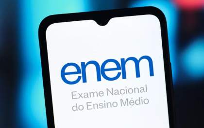 Enem 2026: participantes têm até 18 de outubro para escolher língua estrangeira
