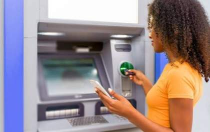 Bancos não abrem no feriado de 12 de outubro