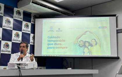 Família Acolhedora rompe lógica de 300 anos de acolhimento institucional