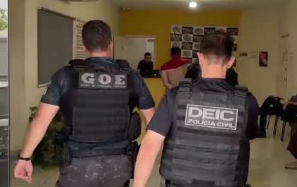 Homem é preso pela Polícia Civil em Guararapes com arma e drogas