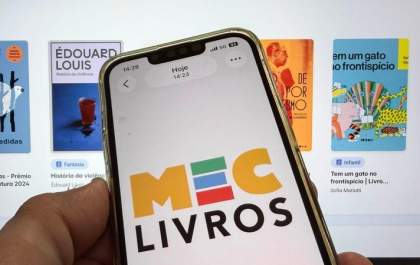 MEC Livros ultrapassa 1 milhão de empréstimos e dobra limite mensal de obras