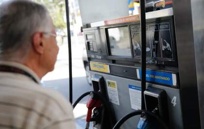 Subsídio ao diesel de R$ 2,12 é prorrogado por 30 dias