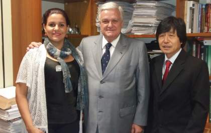 Jamil libera convênios em Brasília que somam quase meio milhão de reais para asfalto e Centro Cultural