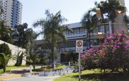 Ação na Justiça tenta barrar fechamento da Prefeitura da Capital