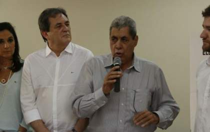 Atual cenário político será bom para o PMDB em 2016, diz ex-governador