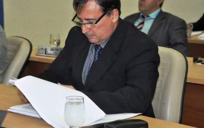 Sem abandonar o sonho de administrar Três Lagoas, Gilmar Tosta se filia ao PSB