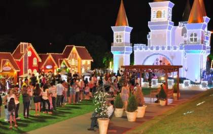 Prefeito promete que vai gastar 'o menos possível' na Cidade do Natal