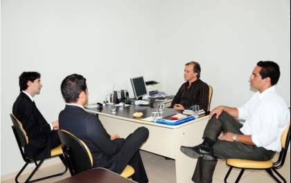 Beto Araújo discute com procuradores projeto para melhorar a qualidade devida dos trabalhadores