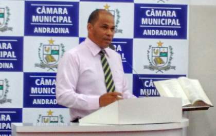 Hernâni da Bahia pede lajotões para o bairro Santo Antônio