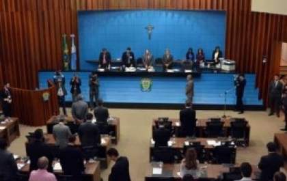 Deputados de MS terão R$500 mil a mais para emendas em 2016