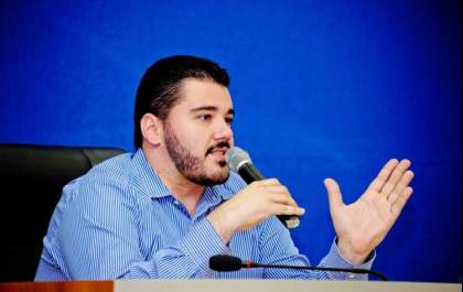 Vereador prevê aumento de debates, conflitos e agressões pessoais nas sessões da Câmara