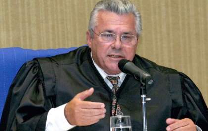 Cícero de Souza filia-se ao PSB e dá o 1º passo para disputar a prefeitura de Três Lagoas