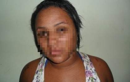 Mulher é presa com 37 porções de crack no sutiã, em Três Lagoas