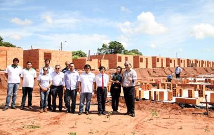Jamil visita casa modelo de empreendimento imobiliário Jardim Bandeirantes