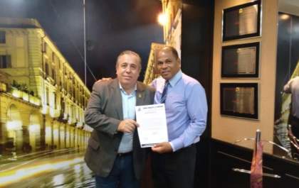 Hernani da Bahia pede emenda para construção de um centro cirúrgico veterinário