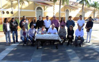 Governo de Andradina assina contrato para investimento em acessibilidade e parte elétrica do Centro Cultural