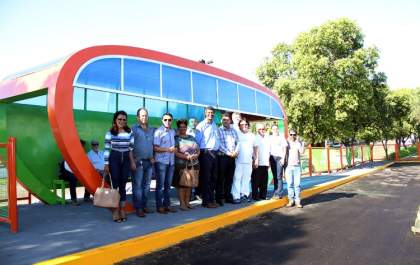Governo de Andradina inaugura novo ponto de ônibus da avenida Guanabara