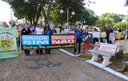 Calendário de festejos do Governo de Andradina pelos 79 anos é aberto com Semana Antidrogas