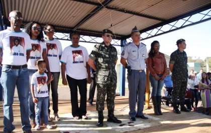 Entrega de boina verde e homenagem a expedicionário Euphosino marcaram aniversário de Andradina no TG
