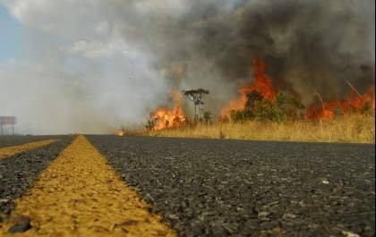 Concessionária e ARTESP alertam para os riscos de queimadas nas rodovias