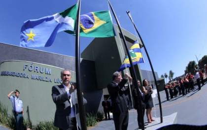 Em inauguração de Fórum, Reinaldo reforça empenho para aproximar a Justiça das pessoas