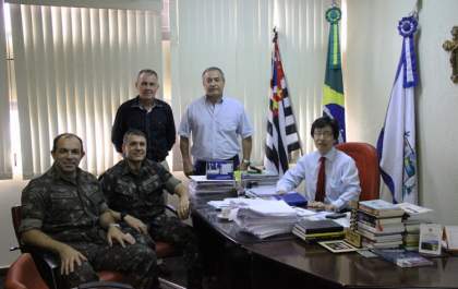 Jamil recebe visita do Coronel do Exército durante inspeção técnica