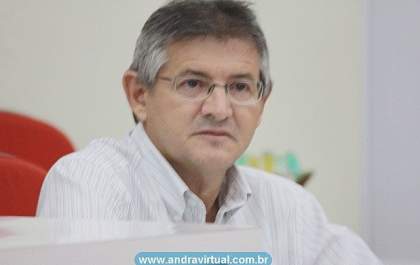 Edgar pede implantação de creche noturna em Andradina