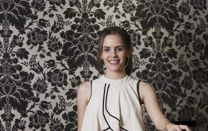 Mariana Fagundes comemora sucesso na carreira
