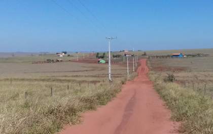 Chicão promete pressão política para concluir rede elétrica rural