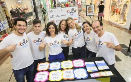 Cuca Feliz arrecada mais de 200 mechas de cabelo no primeiro final de seamana de campanha