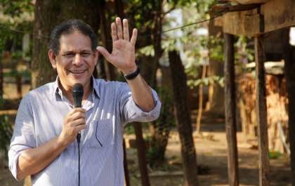 Martinho diz que não privilegiou ninguém e distribuiu poucos recursos de forma igual