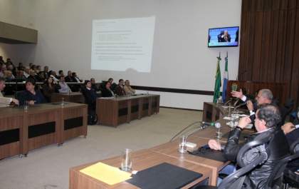 Técnicos discutirão ferrovia em TL a pedido de Eduardo Rocha