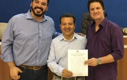 Luciano Dutra assume mandato de vereador no lugar do Tonhão que se tornou secretário