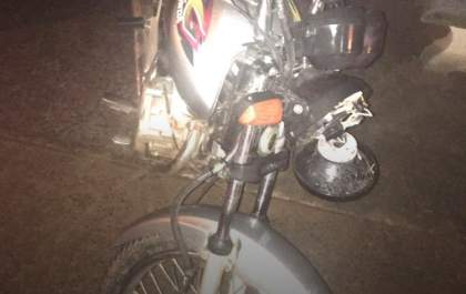 Dupla se da mal ao furtar motocicleta e ser abordado pela Força Tática