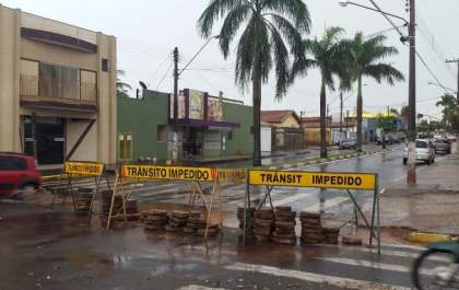“Não posso executar um serviço e perder por conta da chuva”, afirma Secretário