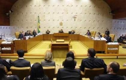 Prefeitos e vices terão direito a 13º e férias, decide STF